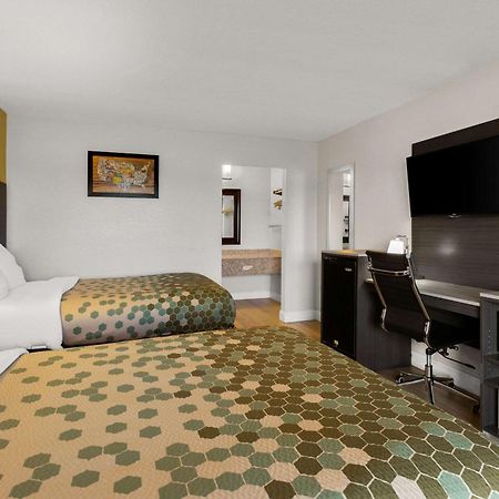 Econo Lodge White Pine Esterno foto