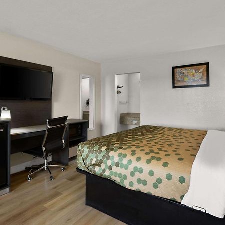 Econo Lodge White Pine Esterno foto
