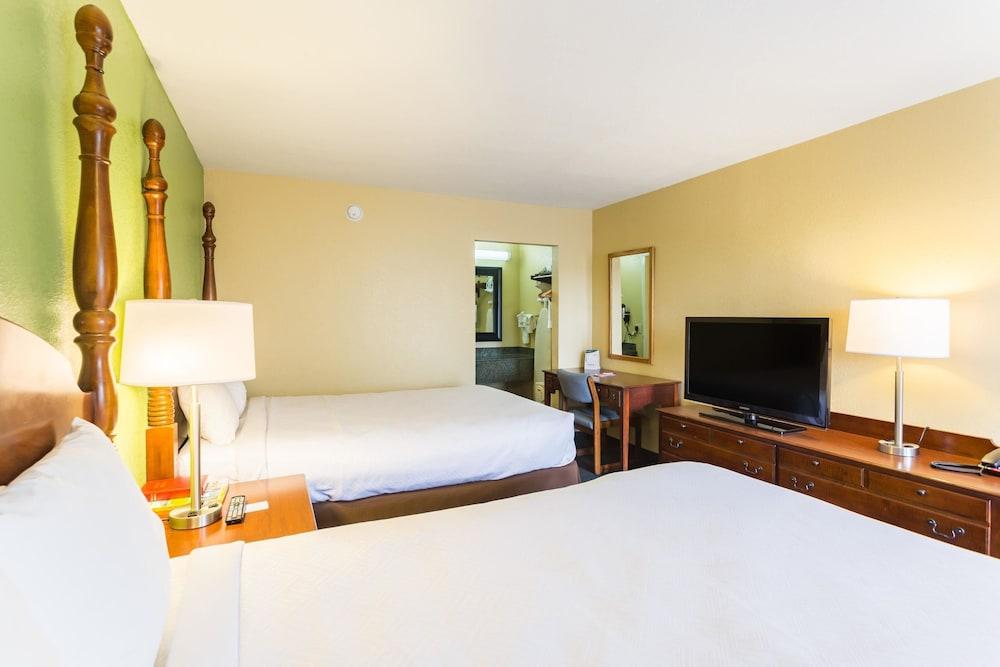 Econo Lodge White Pine Esterno foto